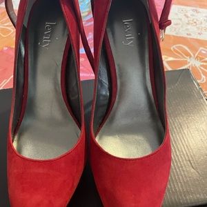 Levity shoes size 6,5